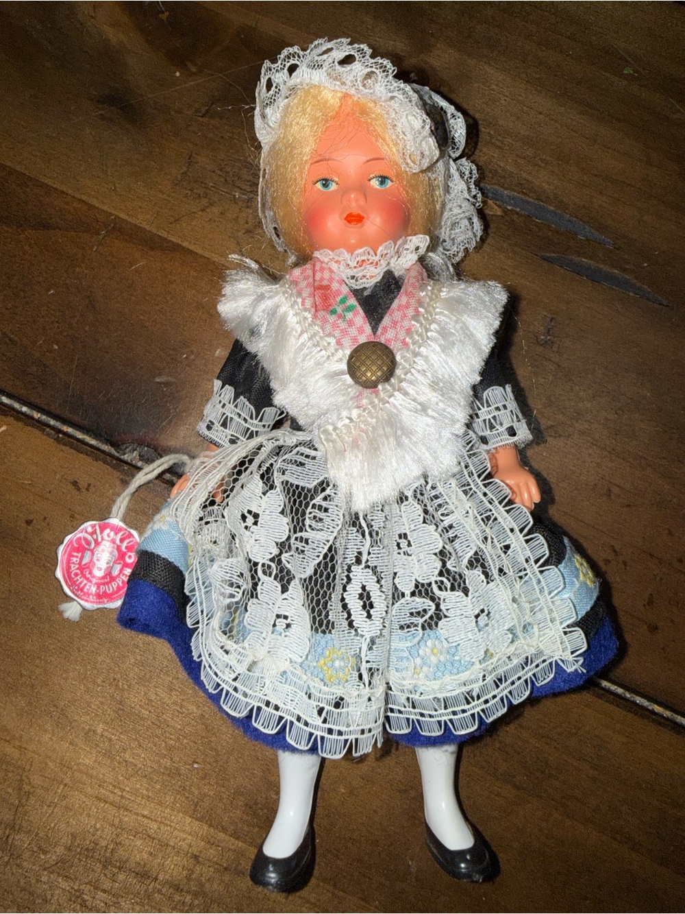 vintage Moll folklore doll, produced in Germany and featuring a traditional cost